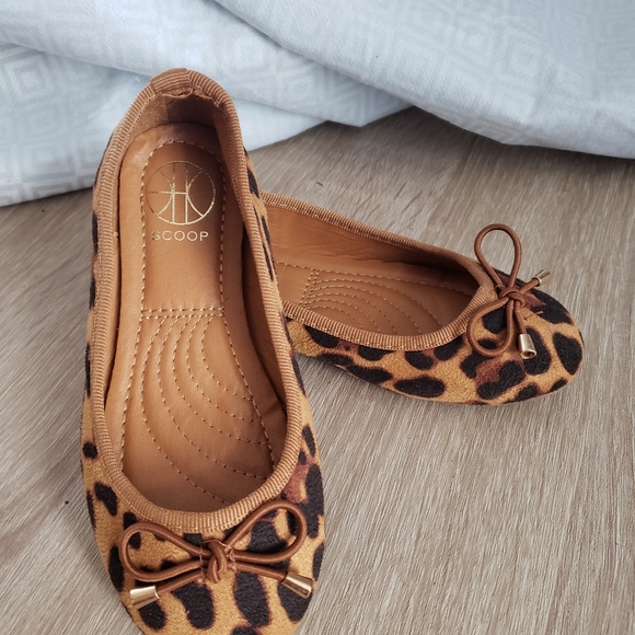 Girl's cheetah-print ballet flats - Picture 2 of 2